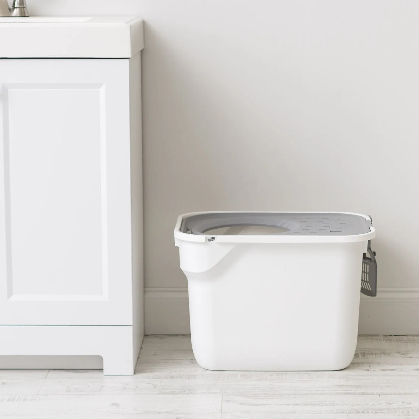 Top Entry Cat Litter Box with Scoop, White/Gray